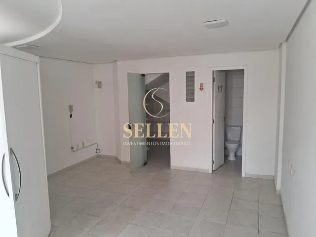 Sala para alugar, no bairro Centro em Balneário Camboriú