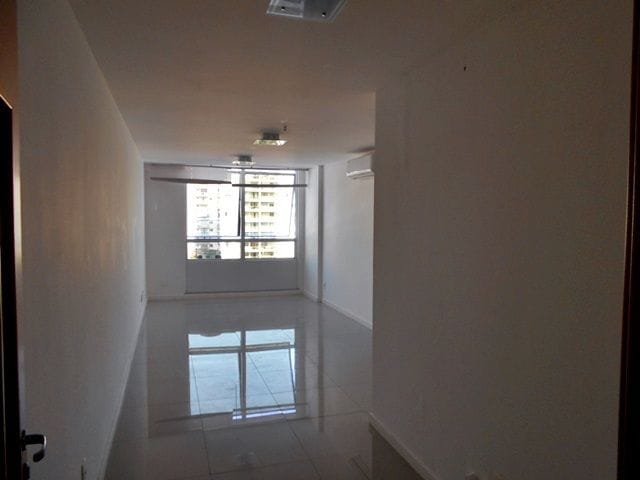 Foto do Sala - Linda Sala à venda, 30 m² por R$ 220.000,00 - Santa Rosa - Niterói. | ABIDON NAZARETH IMÓVEIS