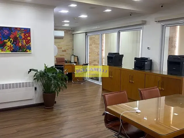 Sala com 79m², à venda, no bairro ANHANGABAÚ em Jundiaí