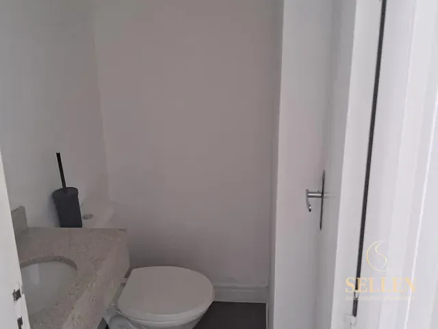 Sala para alugar, no bairro Centro em Balneário Camboriú