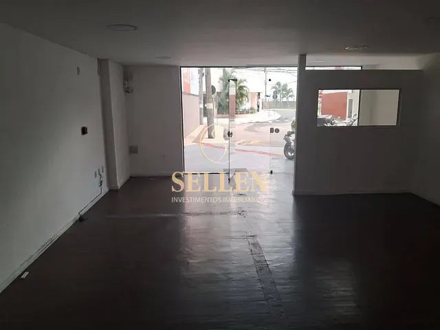 Sala para alugar, no bairro Centro em Balneário Camboriú