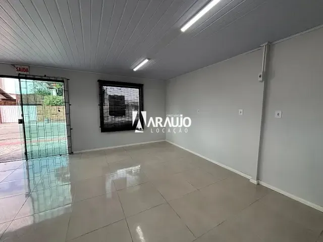 Sala para alugar, no bairro Cordeiros em Itajaí