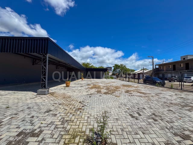 Sala para alugar, no bairro Revoredo em Tubarão
