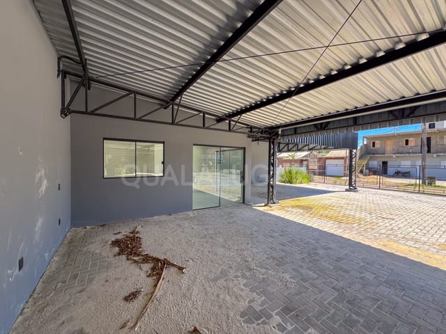Sala para alugar, no bairro Revoredo em Tubarão