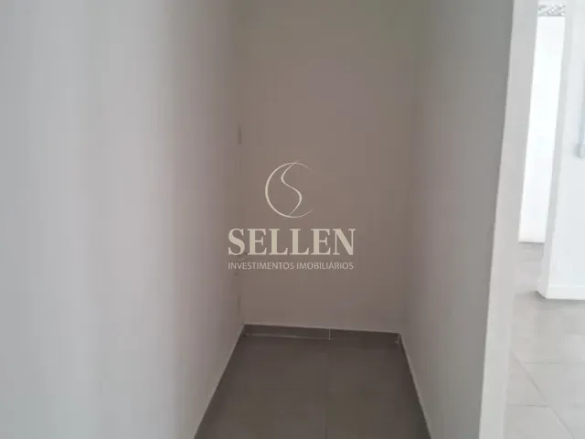 Sala para alugar, no bairro Centro em Balneário Camboriú