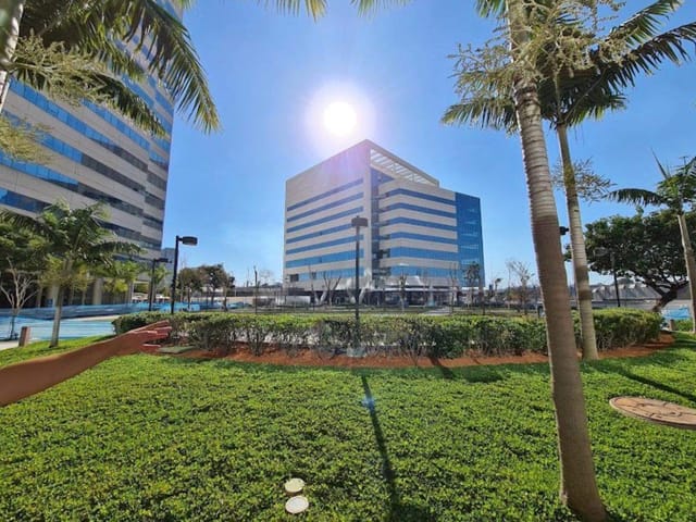 Sala com 1101m², para alugar, no bairro Tamboré em Barueri