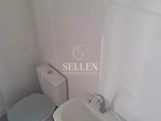 Sala para alugar, no bairro Centro em Balneário Camboriú