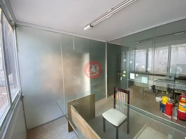 Sala com 162m², à venda ou para alugar, no bairro Moinhos de Vento em Porto Alegre