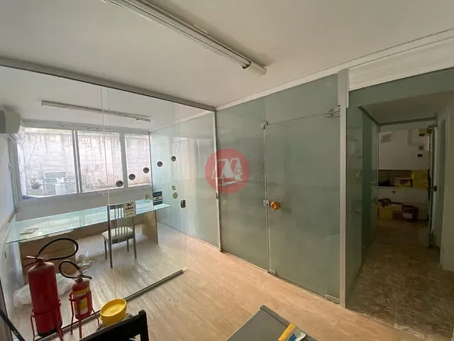 Sala com 162m², à venda ou para alugar, no bairro Moinhos de Vento em Porto Alegre