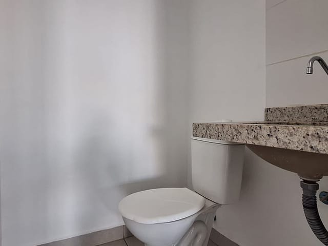 Sala para alugar, no bairro Centro em Cambé