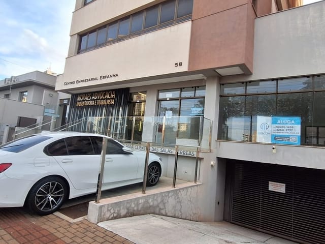 Sala para alugar, no bairro Centro em Cambé