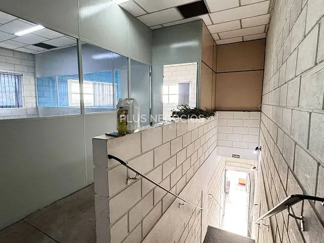 Sala para alugar, no bairro Iporanga em Sorocaba