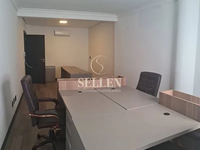 Sala para alugar, no bairro Centro em Balneário Camboriú