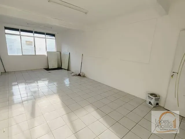 Sala com 36m², para alugar, no bairro Atibaia Jardim em Atibaia