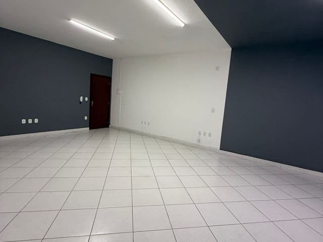 Foto do Sala - Sala Comercial para Aluguel com 50 m² no Jardim Vista Alegre, Excelente Localização em Paulínia/SP, Ideal para Escritórios e Consultórios. | Hermes Imóveis