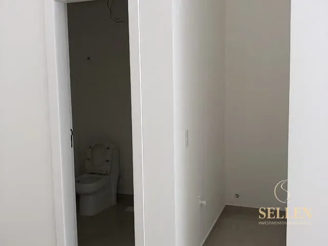 Sala para alugar, no bairro Centro em Balneário Camboriú