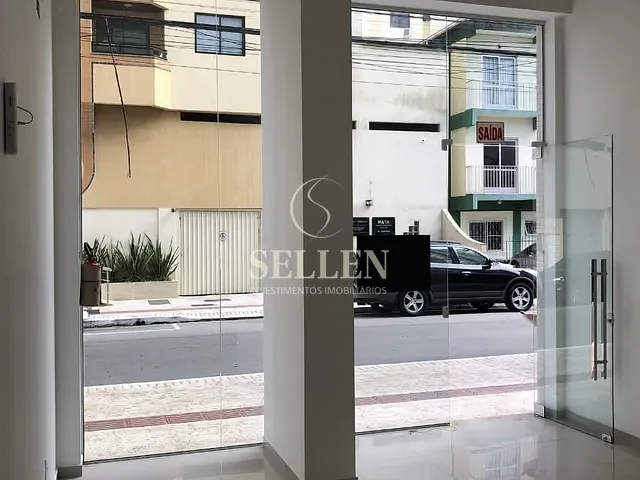 Sala para alugar, no bairro Centro em Balneário Camboriú