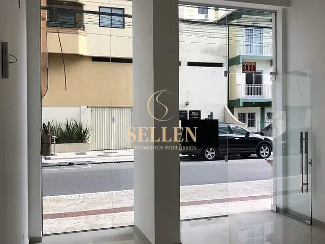 Sala para alugar, no bairro Centro em Balneário Camboriú