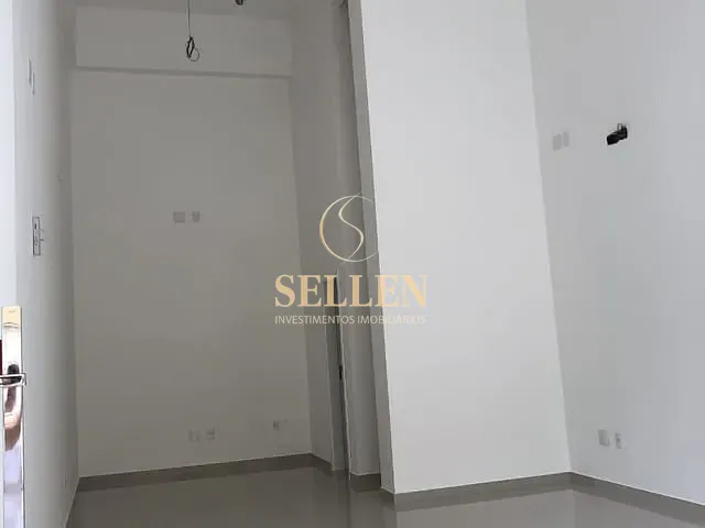 Sala para alugar, no bairro Centro em Balneário Camboriú