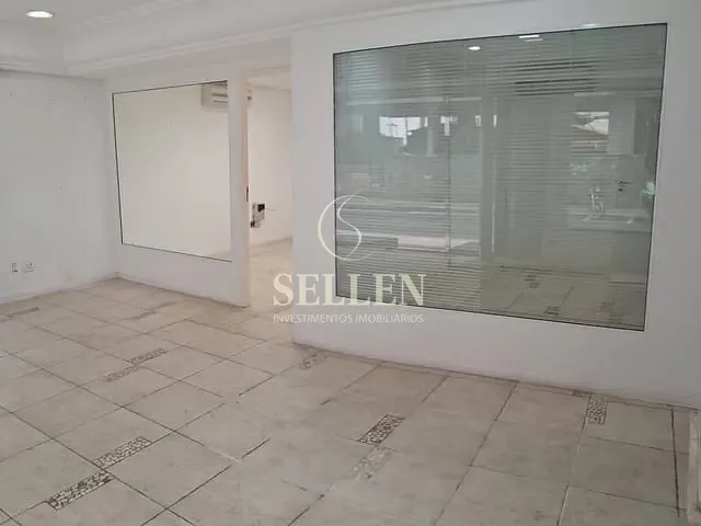 Sala para alugar, no bairro Centro em Balneário Camboriú
