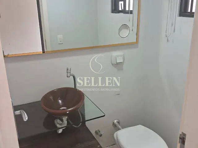 Sala para alugar, no bairro Centro em Balneário Camboriú