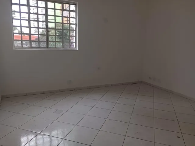 Sala com 16m², para alugar, no bairro Cambuci em São Paulo