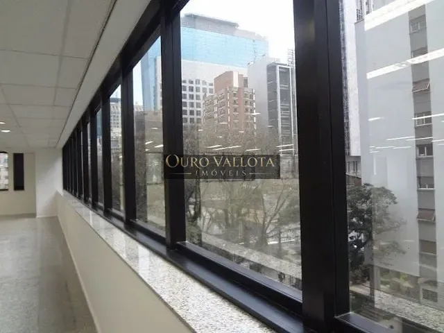 Sala com 237m², para alugar, no bairro Paraíso em São Paulo