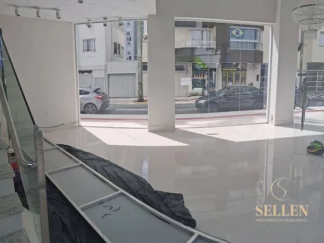 Sala para alugar, no bairro Centro em Balneário Camboriú