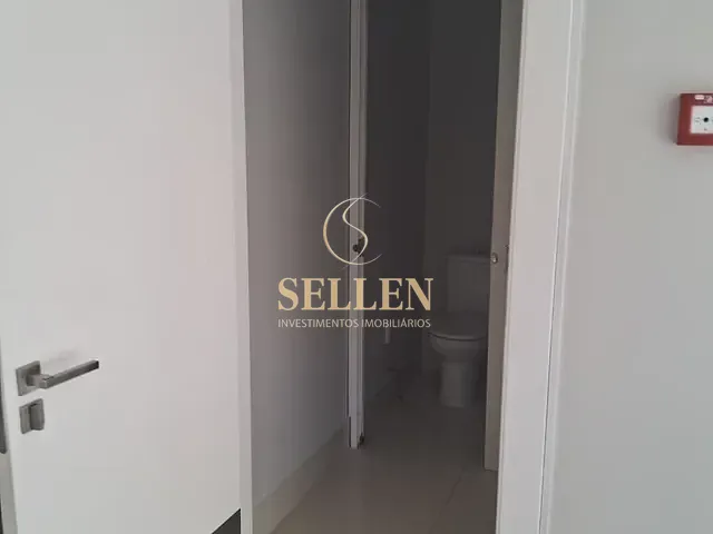 Sala para alugar, no bairro Centro em Balneário Camboriú