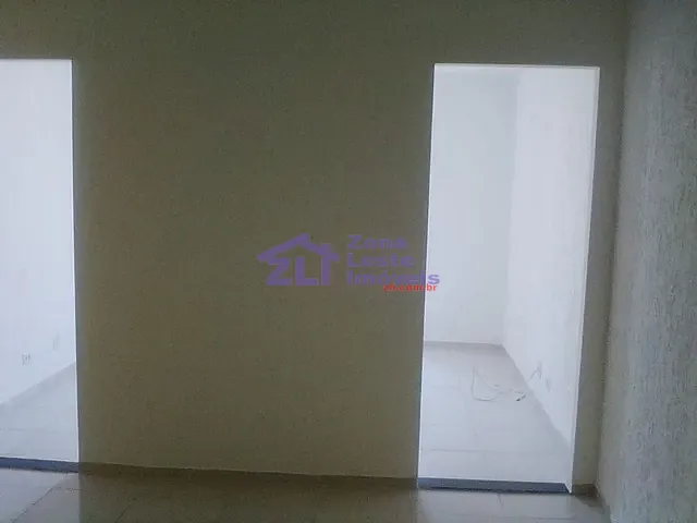 Sala com 30m², para alugar, no bairro Vila Formosa em São Paulo
