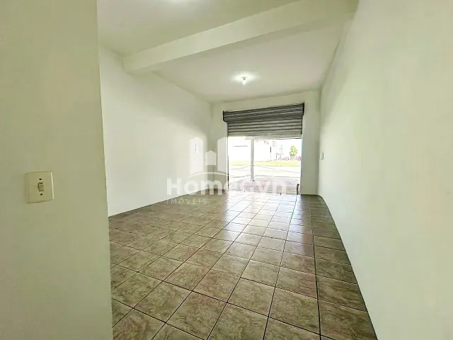 Sala com 28m², para alugar, no bairro Jardim Santo Antônio em Goiânia