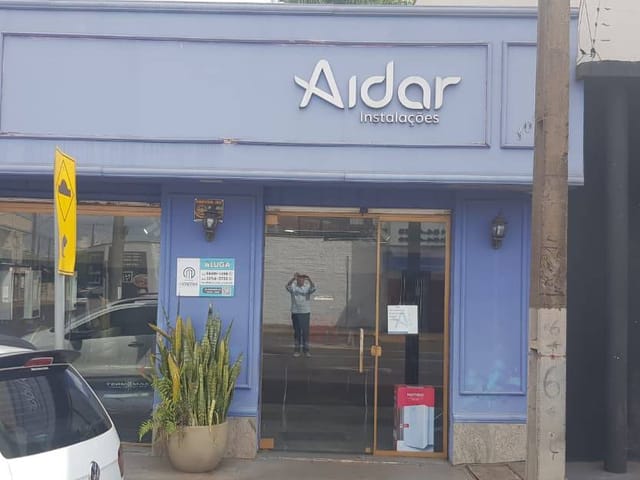 Sala para alugar, no bairro Centro em Cambé