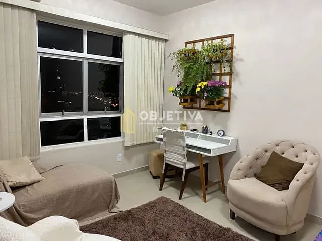 Sala à venda, no bairro Centro Histórico em Porto Alegre