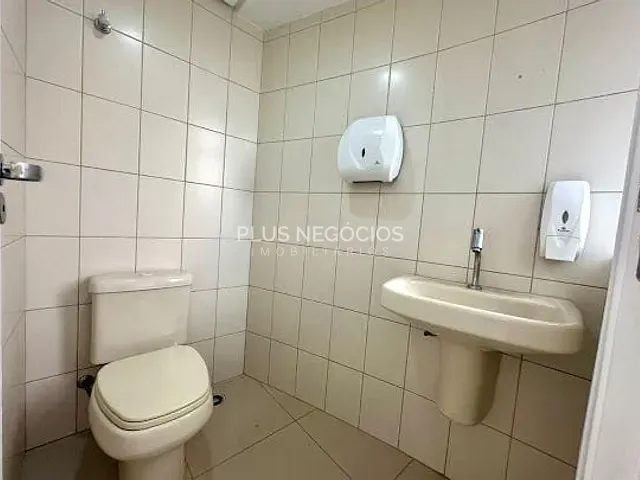 Sala com 76m², para alugar, no bairro Parque Campolim em Sorocaba