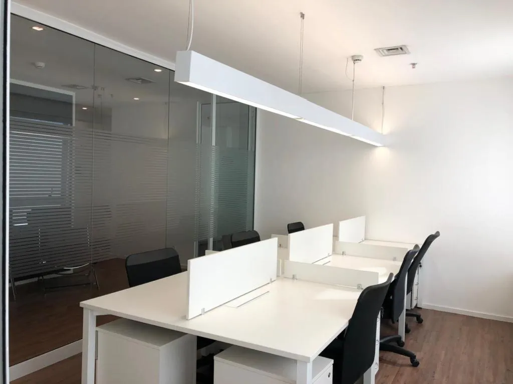 Sala em Alphaville Centro Empresarial — foto 2
