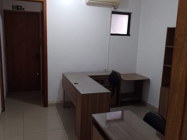 Sala com 28m², à venda, no bairro Centro em Pelotas