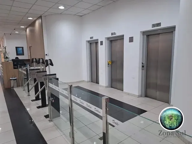 Sala à venda, no bairro Parque Campolim em Sorocaba