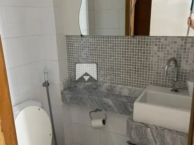 Sala com 32m², à venda, no bairro Centro em Niterói