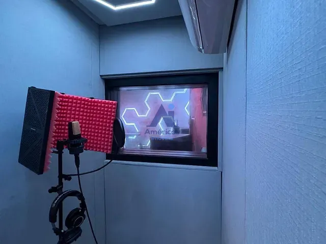 Sala com 56m², à venda, no bairro Recreio dos Bandeirantes em Rio de Janeiro