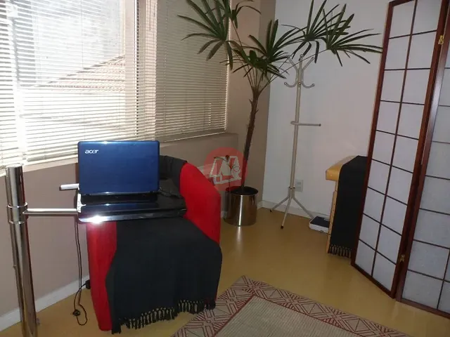 Sala com 55m², à venda, no bairro Rio Branco em Porto Alegre