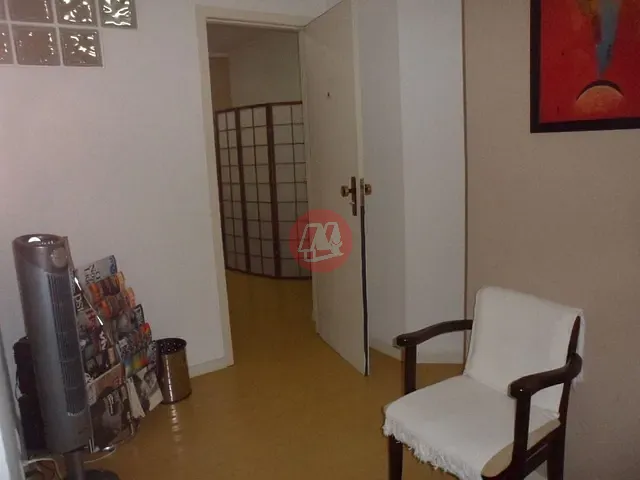 Sala com 55m², à venda, no bairro Rio Branco em Porto Alegre