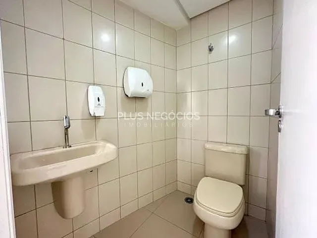 Sala com 74m², para alugar, no bairro Parque Campolim em Sorocaba