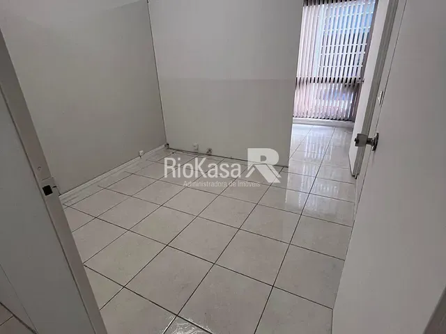 Sala para alugar, no bairro Centro em Rio de Janeiro