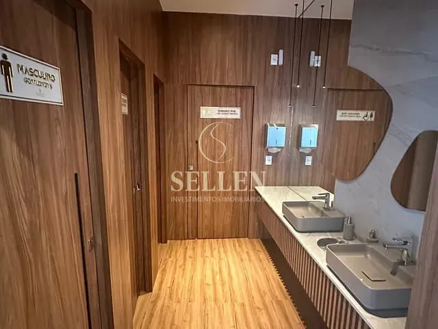 Sala para alugar, no bairro Ariribá em Balneário Camboriú