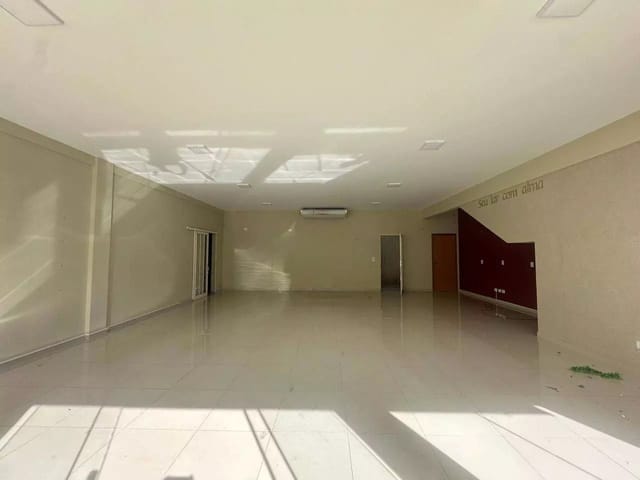 Sala para alugar, no bairro Centro em Cambé