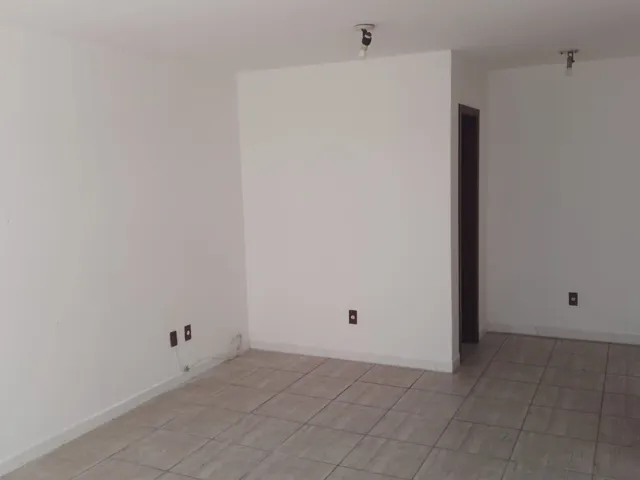 Sala à venda, no bairro Centro em Pelotas
