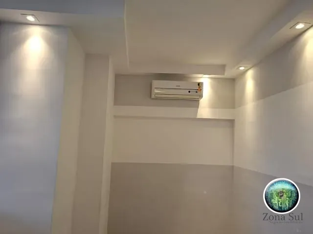 Sala à venda, no bairro Jardim Emília em Sorocaba