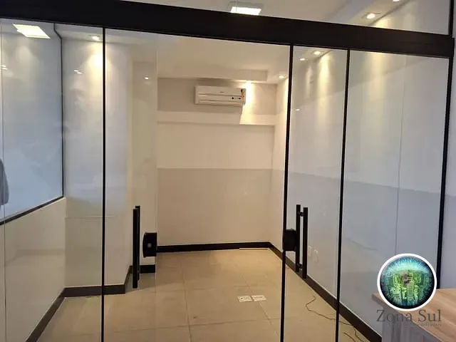 Sala à venda, no bairro Jardim Emília em Sorocaba