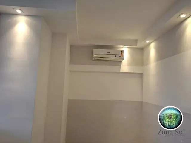 Sala à venda, no bairro Jardim Emília em Sorocaba