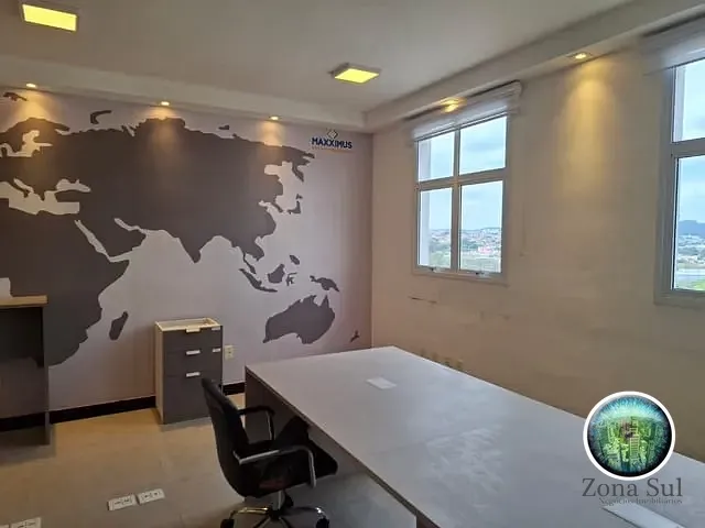 Sala à venda, no bairro Jardim Emília em Sorocaba